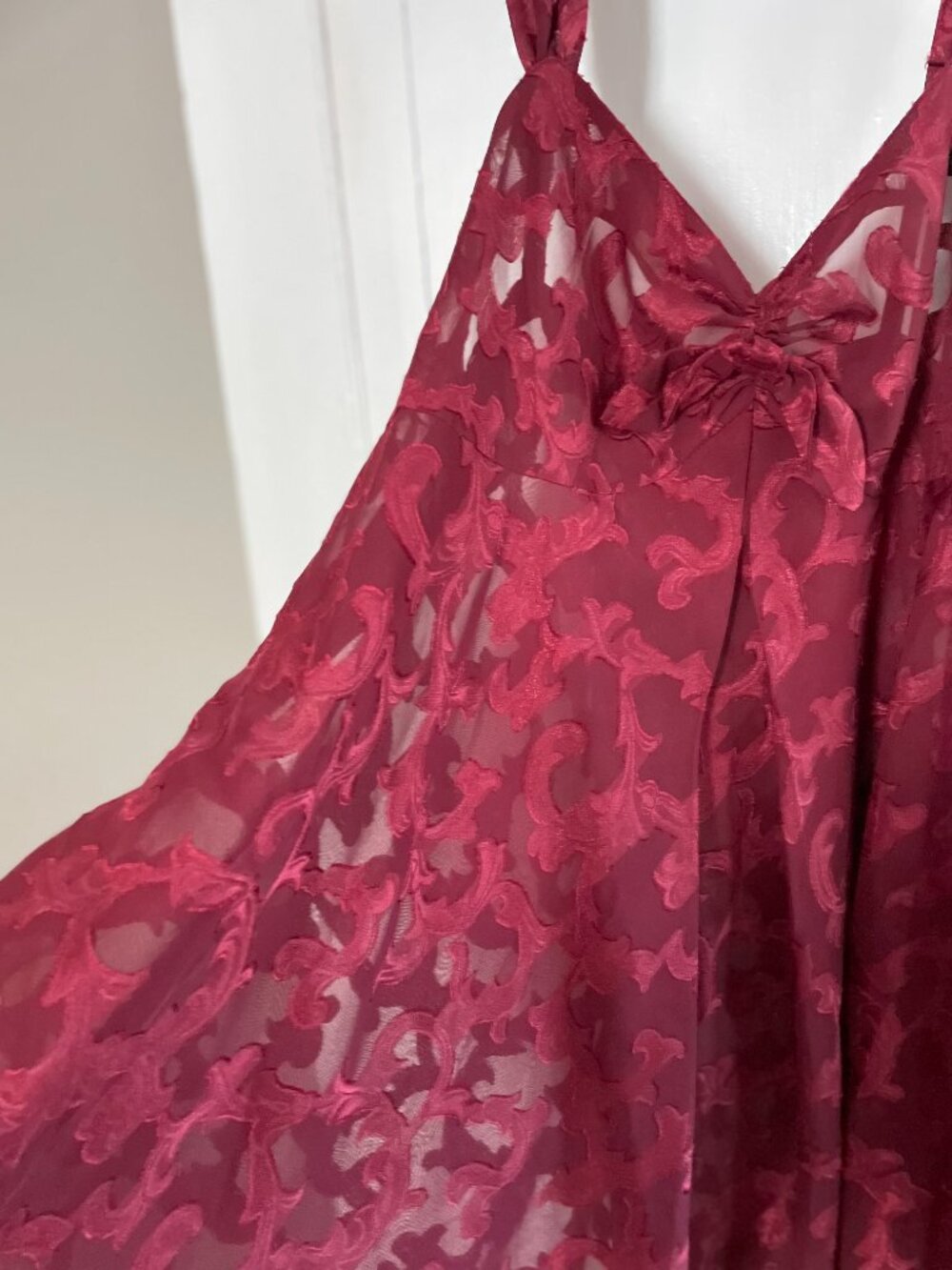 Victoria's Secret Vintage Gold Label Burgundy Sheer Lace Babydoll Slip Dress L